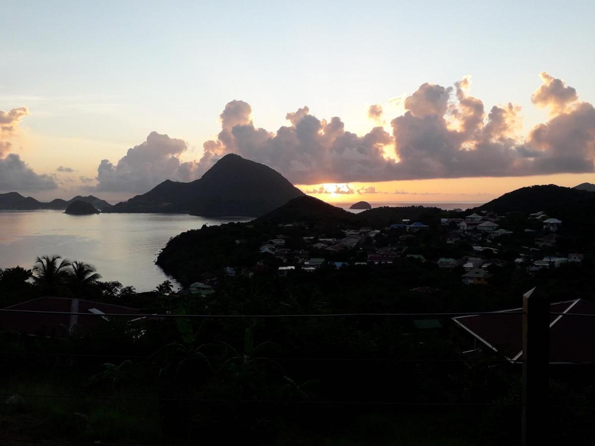Ti Kaz Anoli Vue Epoustouflante Sur La Baie Villa Terre-de-Bas Dış mekan fotoğraf