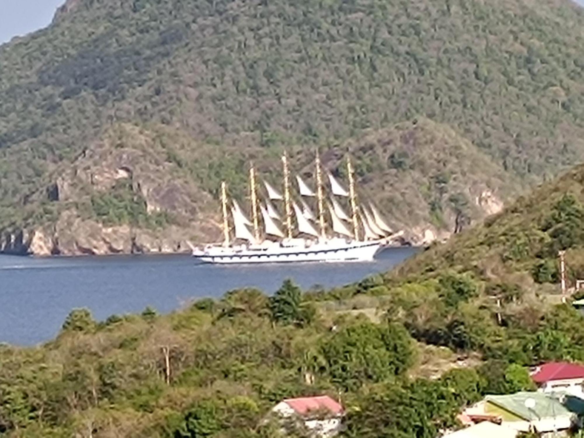 Ti Kaz Anoli Vue Epoustouflante Sur La Baie Villa Terre-de-Bas Dış mekan fotoğraf