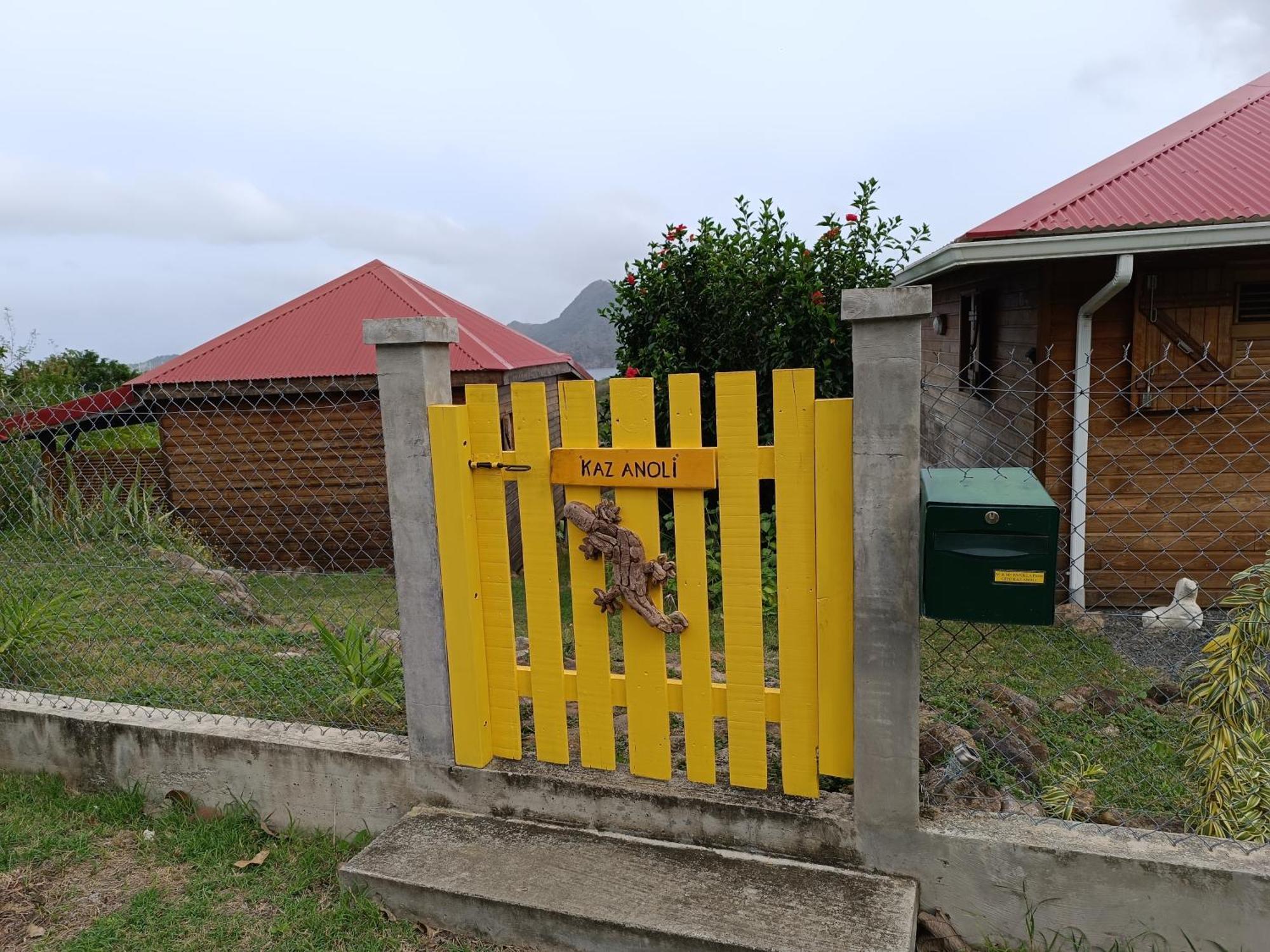 Ti Kaz Anoli Vue Epoustouflante Sur La Baie Villa Terre-de-Bas Dış mekan fotoğraf